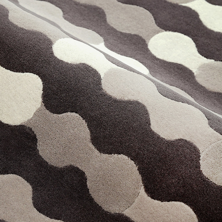 Merging Circles Brown