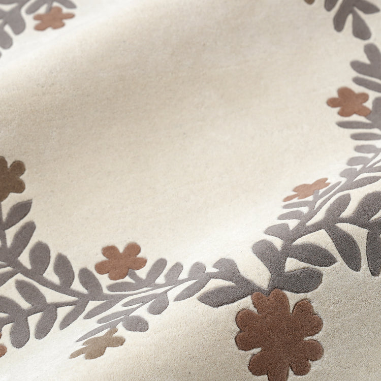 Chocolate Vine Rug