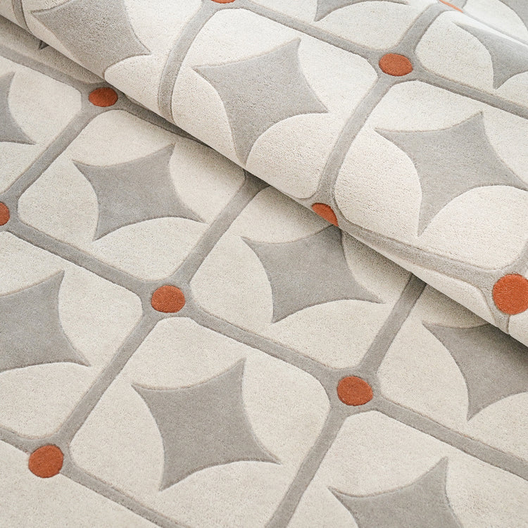 Round Dots Beige