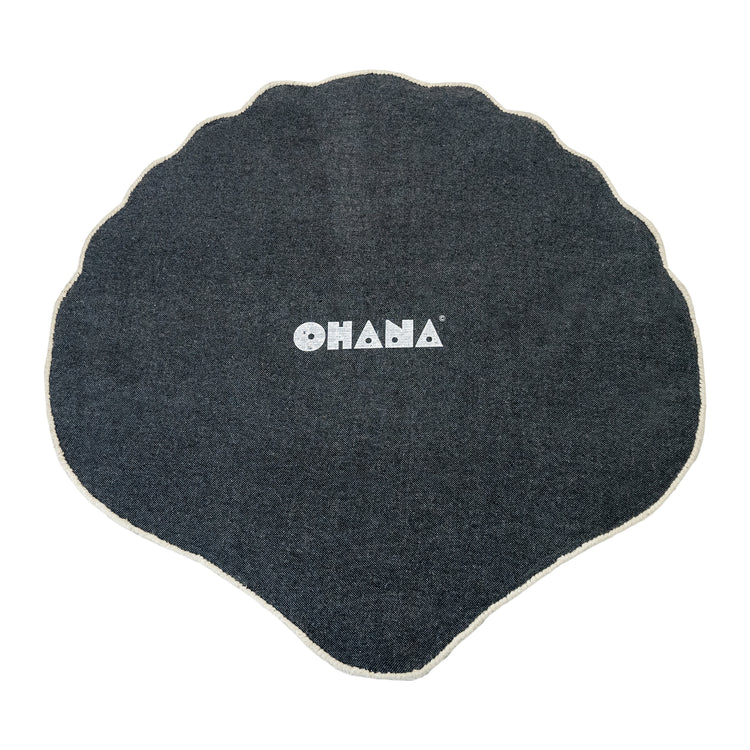 Queen Scallop Rug